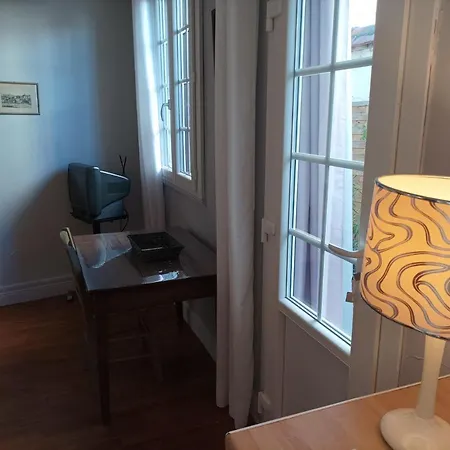 Au Coeur De La Cité Des Bourbons Maison d'hôtes Moulins (Allier)